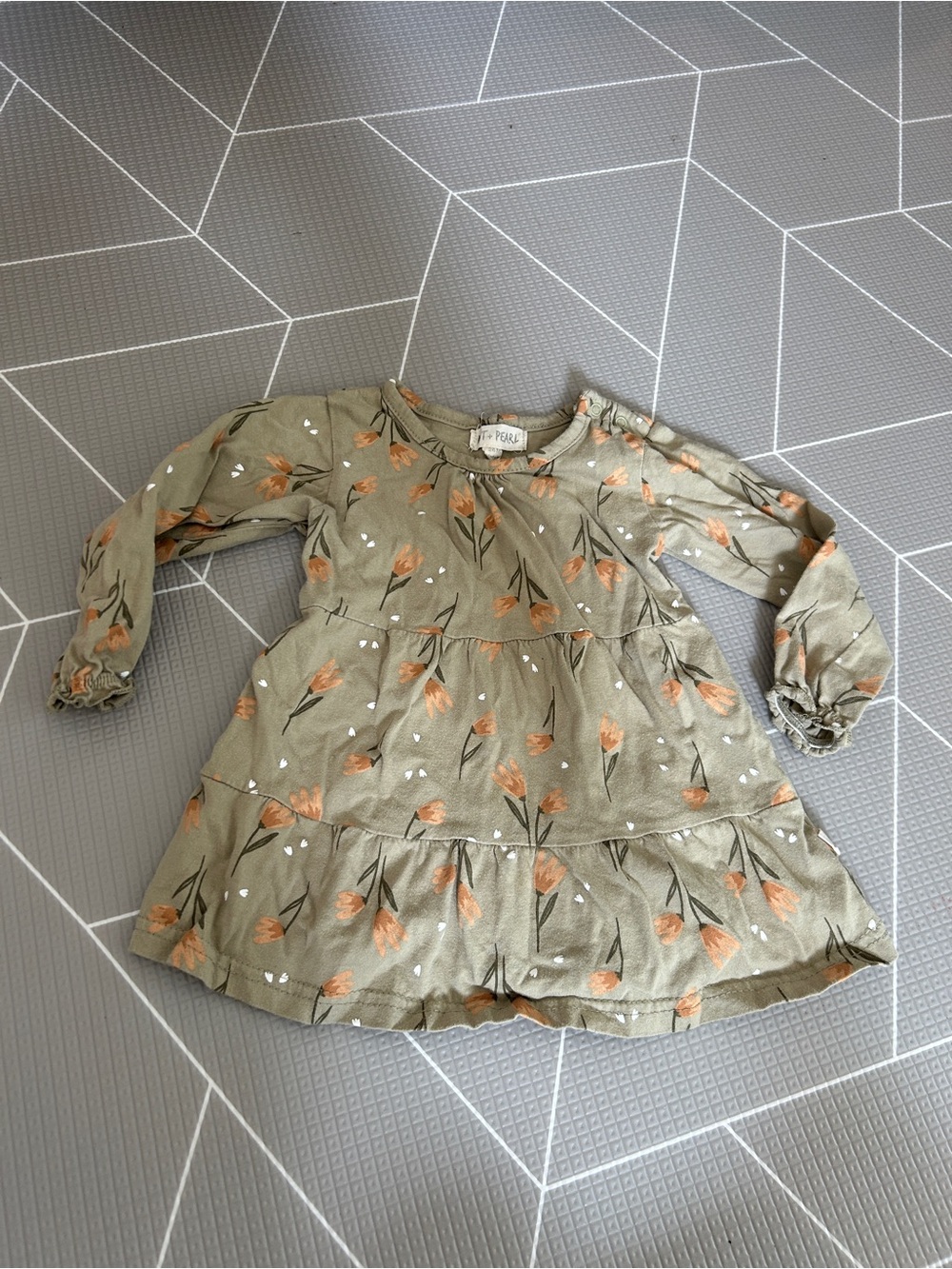 Floral Olive Floral Tiered top